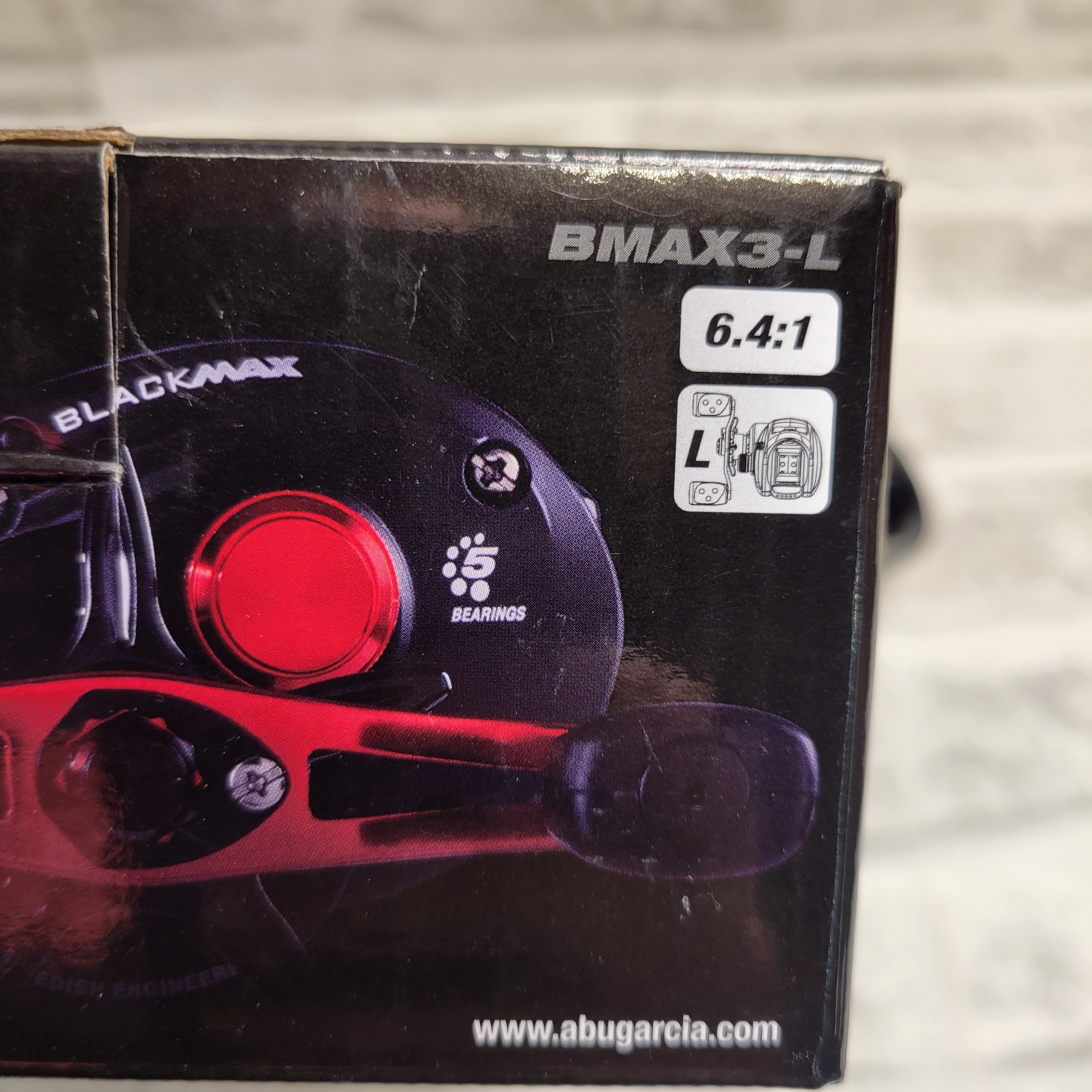Abu Garcia BMAX3-L Black Max Low-Profile Baitcast Fishing Reel Left Hand (7901294035182)